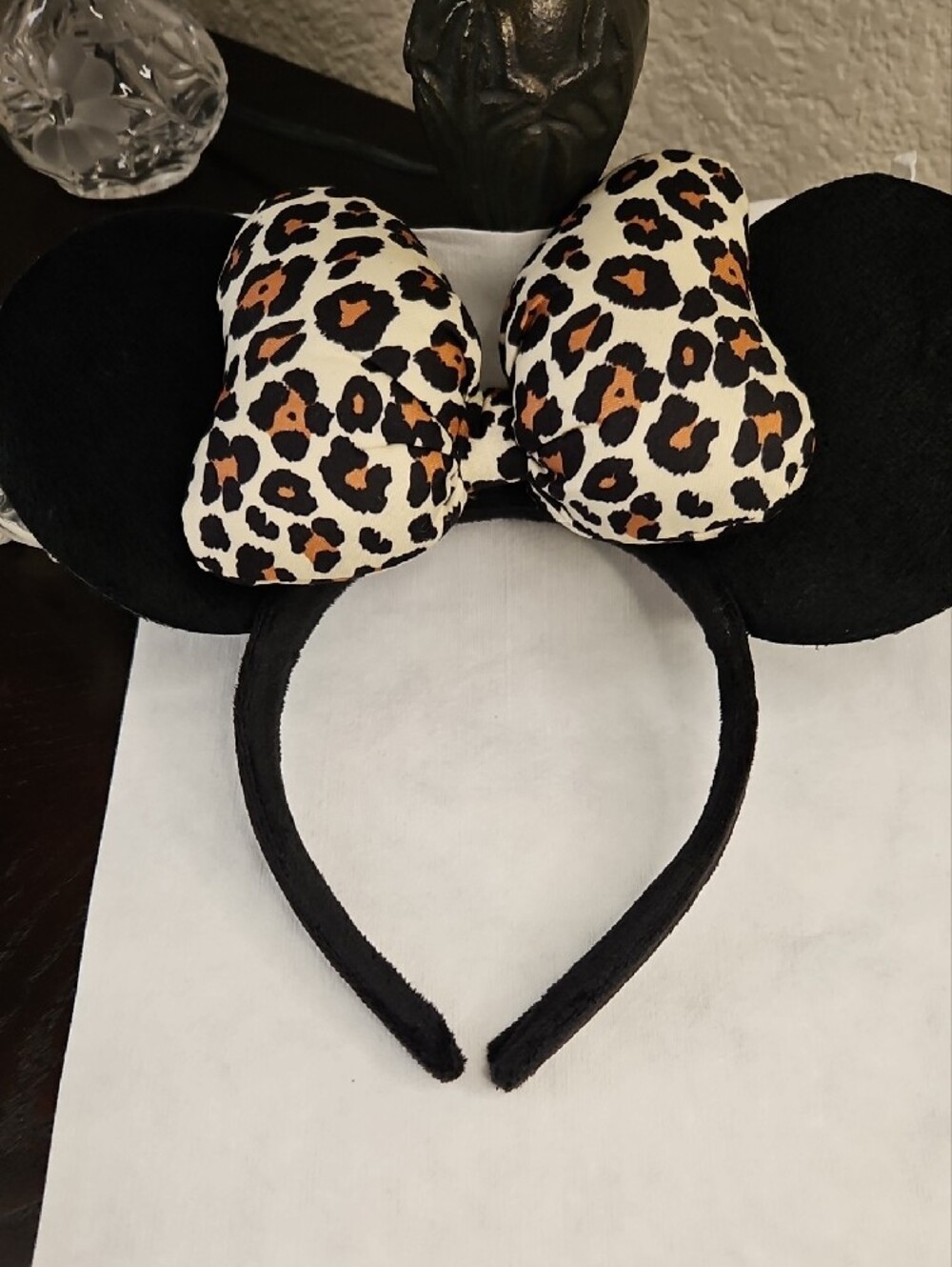 Minnie Mouse Eears Velvety with a Leopard Bow Headband - NWOT - Picture 3 of 10